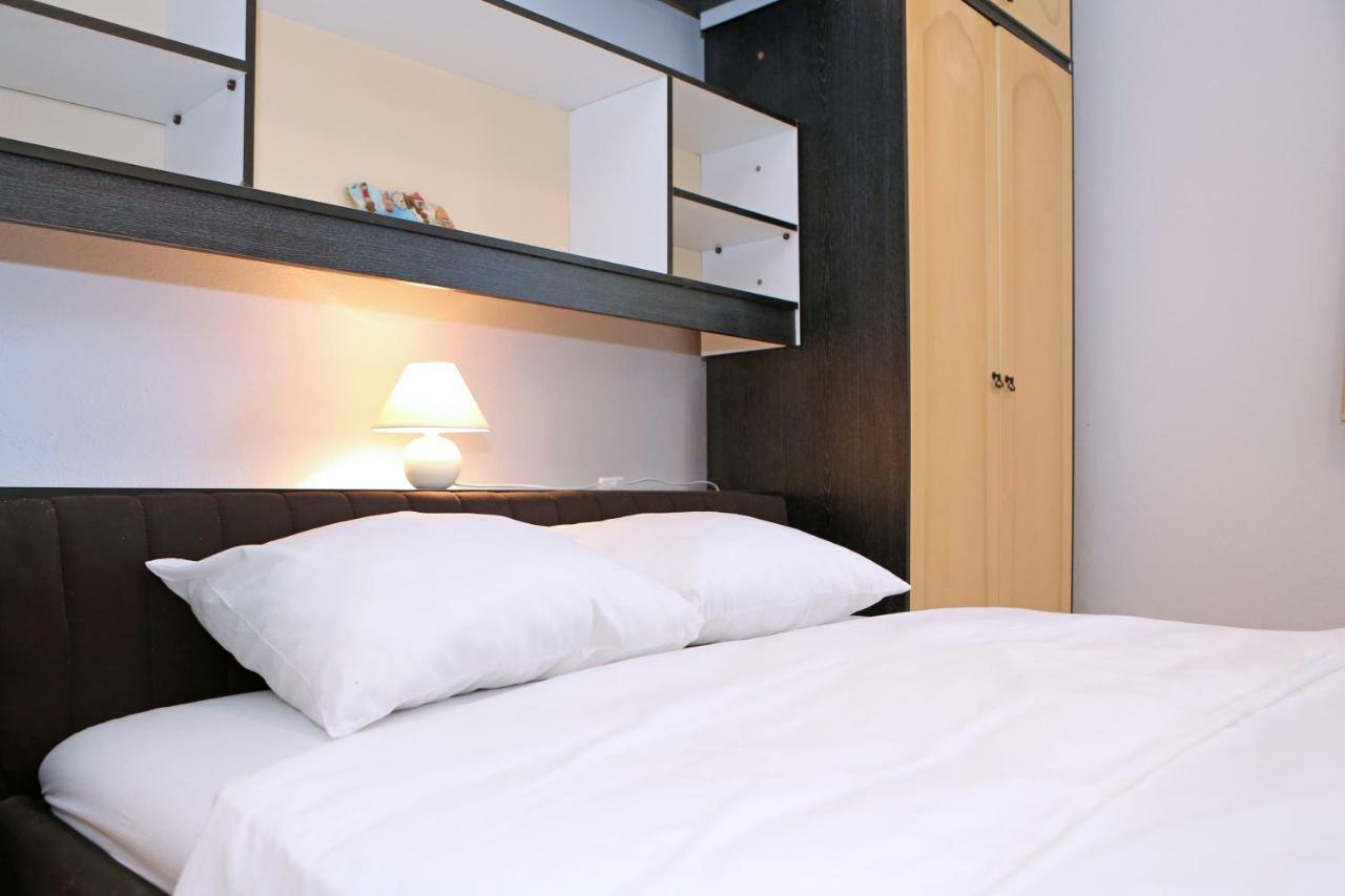 Apartman Charlie Vrsi Exterior photo